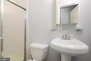 1606 Webster St, Philadelphia, PA 19146 - Photo 17
