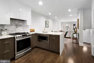 1321 S Woodstock St, Philadelphia, PA 19146 - Photo 7