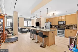 1352 South St, Philadelphia, PA 19147 - Photo 3