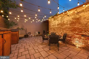1724 Tulip St, Philadelphia, PA 19125 - Photo 5