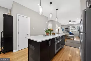 1724 Tulip St, Philadelphia, PA 19125 - Photo 15