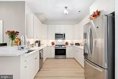 3202 Pietro Way, Philadelphia, PA 19145 - Photo 5