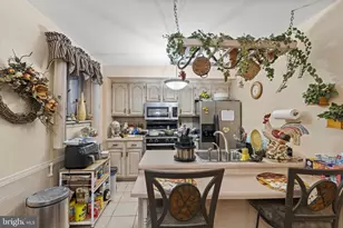 3530 Churchill Ln, Philadelphia, PA 19114 - Photo 11