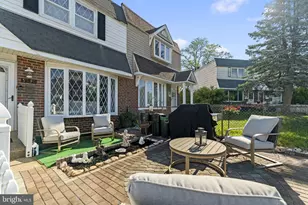3530 Churchill Ln, Philadelphia, PA 19114 - Photo 3