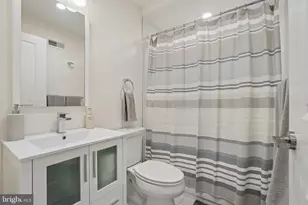 970 N Marshall St, Philadelphia, PA 19123 - Photo 15