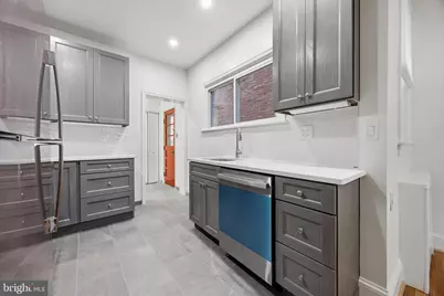 325 Leverington Avenue, Philadelphia, PA 19128 - Photo 9