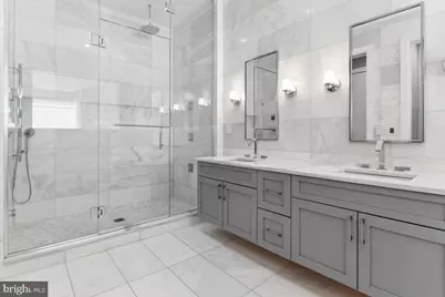 138 S Front Street, Philadelphia, PA 19106 - Photo 27