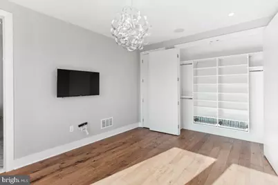 138 S Front Street, Philadelphia, PA 19106 - Photo 31