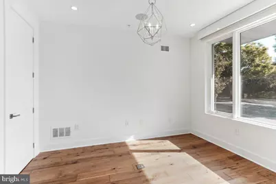 138 S Front Street, Philadelphia, PA 19106 - Photo 3