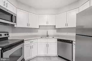 2020 Walnut St, Philadelphia, PA 19103 - Photo 7