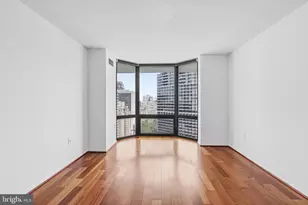 2020 Walnut St, Philadelphia, PA 19103 - Photo 11