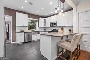 17 W Phil Ellena St, Philadelphia, PA 19119 - Photo 23