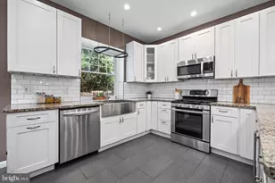 17 W Phil Ellena St, Philadelphia, PA 19119 - Photo 7