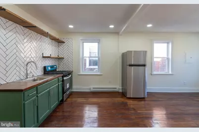 5003 Pine Street #3RD FL, Philadelphia, PA 19143 - Photo 7
