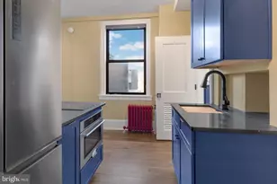 1324 Locust St, Philadelphia, PA 19107 - Photo 3