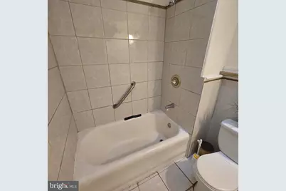 6003 Cedarhurst Street, Philadelphia, PA 19143 - Photo 17