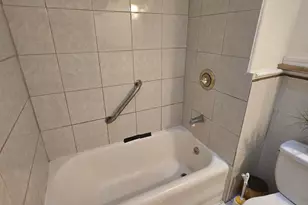 6003 Cedarhurst St, Philadelphia, PA 19143 - Photo 17