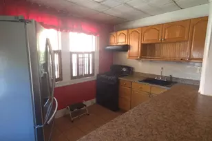 6003 Cedarhurst St, Philadelphia, PA 19143 - Photo 9
