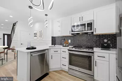 5551 Pemberton Street, Philadelphia, PA 19143 - Photo 9