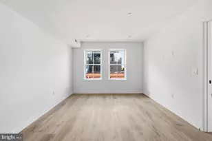 208 Vine St, Philadelphia, PA 19106 - Photo 9