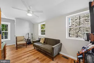 6705 Lawnton Ave, Philadelphia, PA 19126 - Photo 15