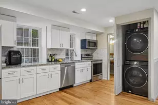 6705 Lawnton Ave, Philadelphia, PA 19126 - Photo 9