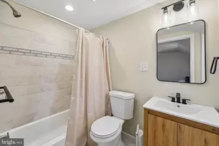6705 Lawnton Ave, Philadelphia, PA 19126 - Photo 13