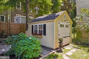 6705 Lawnton Ave, Philadelphia, PA 19126 - Photo 17