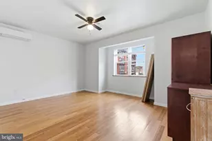 1926 S 7th St, Philadelphia, PA 19148 - Photo 13