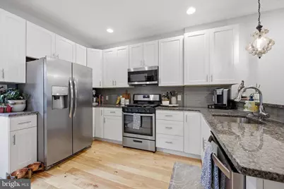 2512 Collins Street, Philadelphia, PA 19125 - Photo 9