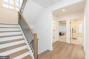 8203 Shawnee St, Philadelphia, PA 19118 - Photo 5