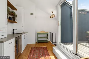 1119 Pine St, Philadelphia, PA 19107 - Photo 31