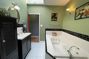 2329 S American St, Philadelphia, PA 19148 - Photo 9