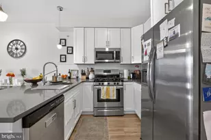 381 Martin St, Philadelphia, PA 19128 - Photo 3