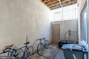 1108 Fitzwater St, Philadelphia, PA 19147 - Photo 23