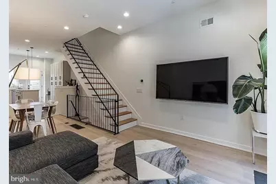 2013 Abigail Street, Philadelphia, PA 19125 - Photo 3