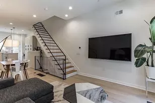 2013 Abigail St, Philadelphia, PA 19125 - Photo 3