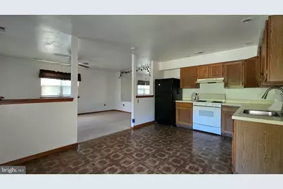 200 Robbins Street, Philadelphia, PA 19111 - Photo 15
