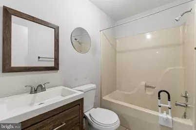 200 Robbins Street, Philadelphia, PA 19111 - Photo 9