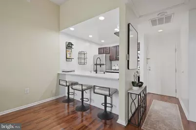 1601 Spring Garden Street #313, Philadelphia, PA 19130 - Photo 9