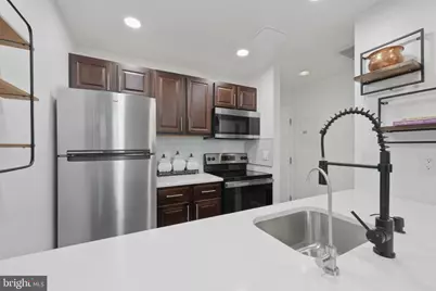1601 Spring Garden Street #313, Philadelphia, PA 19130 - Photo 5