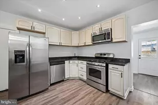 302 Fountain St, Philadelphia, PA 19128 - Photo 15
