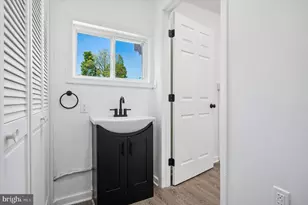 302 Fountain St, Philadelphia, PA 19128 - Photo 21