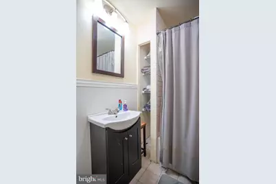 2119 S 13th Street #1ST FLOOR, Philadelphia, PA 19148 - Photo 7