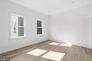 209 New St, Philadelphia, PA 19106 - Photo 15
