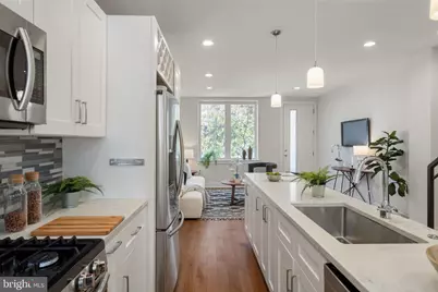 1125 S 24th Street, Philadelphia, PA 19146 - Photo 9