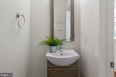 1125 S 24th Street, Philadelphia, PA 19146 - Photo 15
