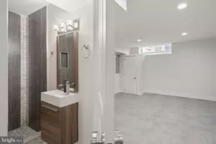 1125 S 24th St, Philadelphia, PA 19146 - Photo 49