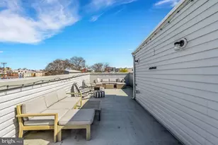 709 N 19th St, Philadelphia, PA 19130 - Photo 25