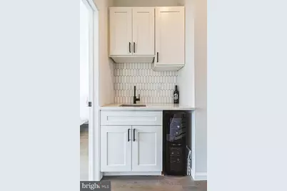 709 N 19th Street #UNIT 2, Philadelphia, PA 19130 - Photo 23